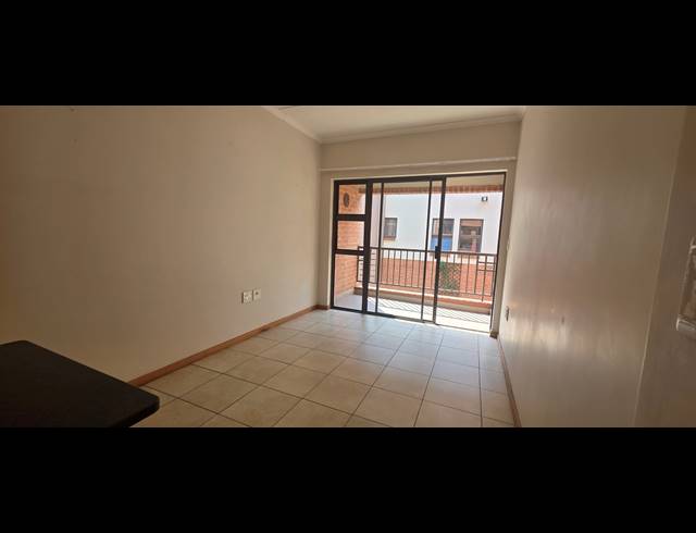 1 BEDROOM FLAT FOR SALE IN DOUGLASDALE